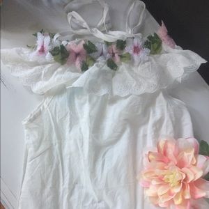 6t off the shoulder    Embroidered summer top